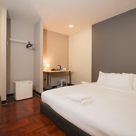 Go Inn Silom โกอินน์ สีลม - สถานีรถไฟฟ้าเซนต์หลุยส์ Bangkok Værelse billede