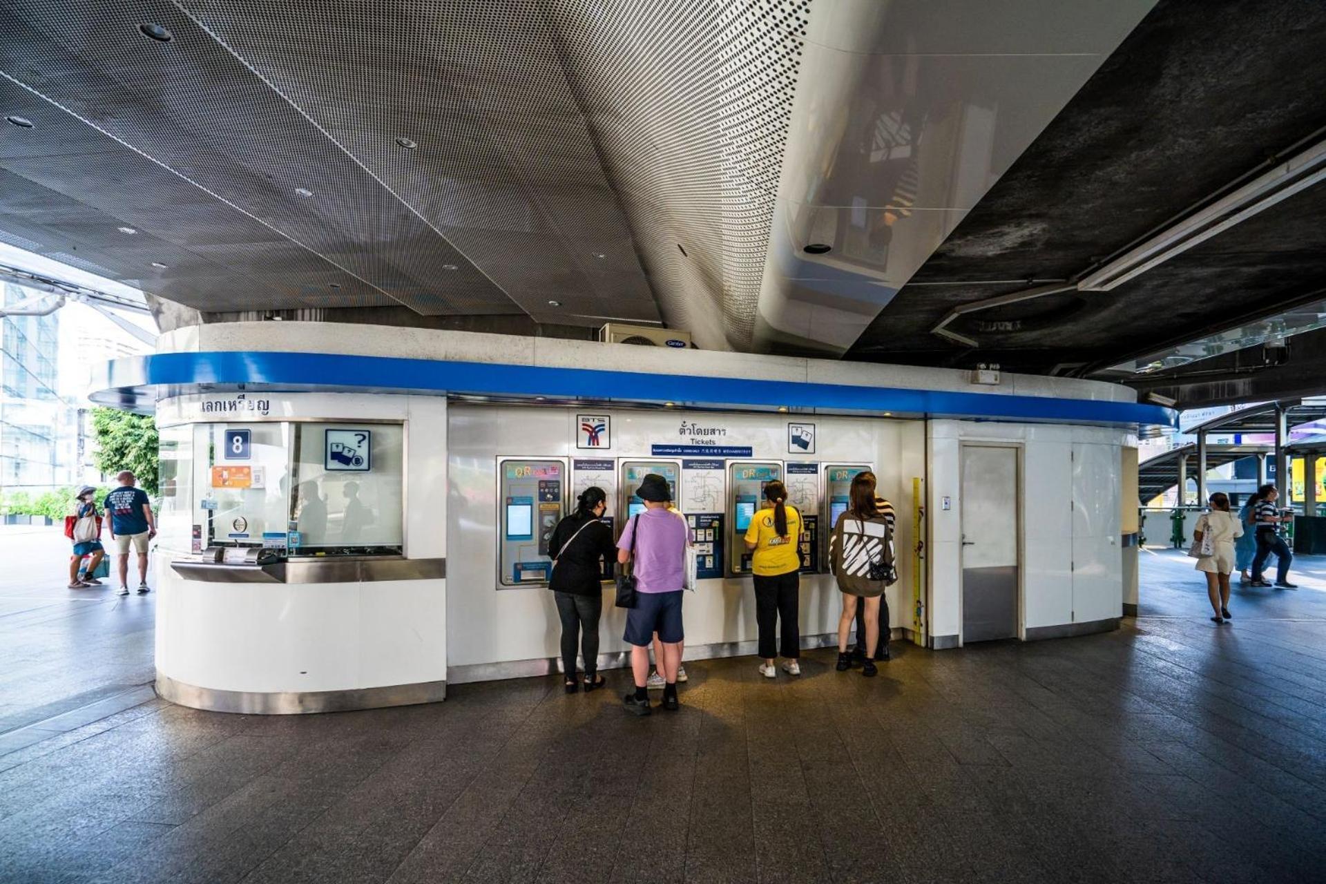Go Inn Silom โกอินน์ สีลม - สถานีรถไฟฟ้าเซนต์หลุยส์ Bangkok Eksteriør billede